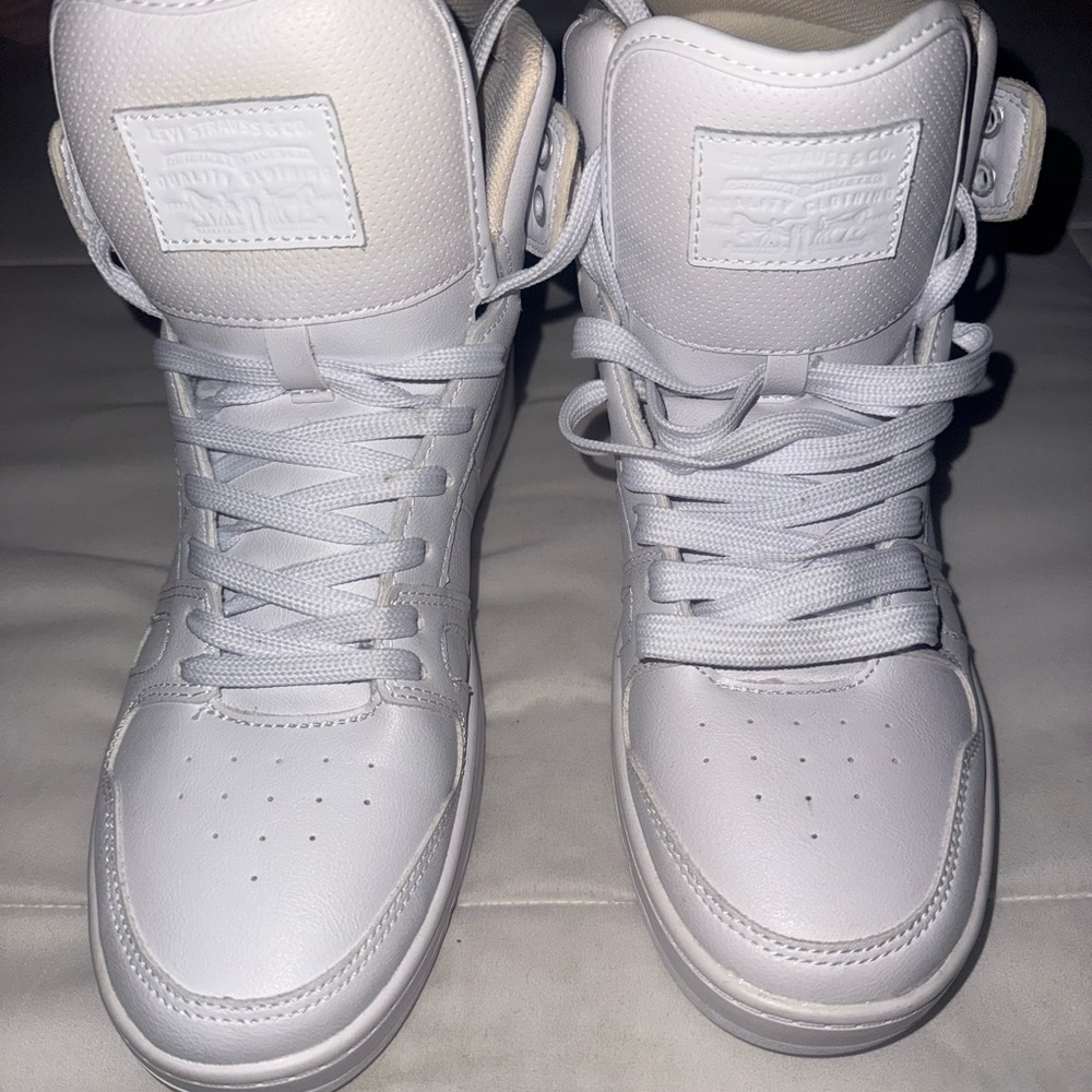 Levi's White High-Top Women's Sneakers